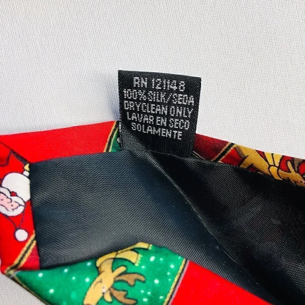 🎄Set of 2 Novelty Christmas Musical Ties – Red & Green Holiday Prints NOEL Santa